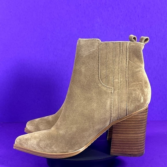 Marc Fisher Women's Brown Suede Pointed Toe Heel Bootie Shoe Size 9-NEW - Picture 3 of 8